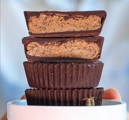 nyttiga chocolate cups med jordnötssmör